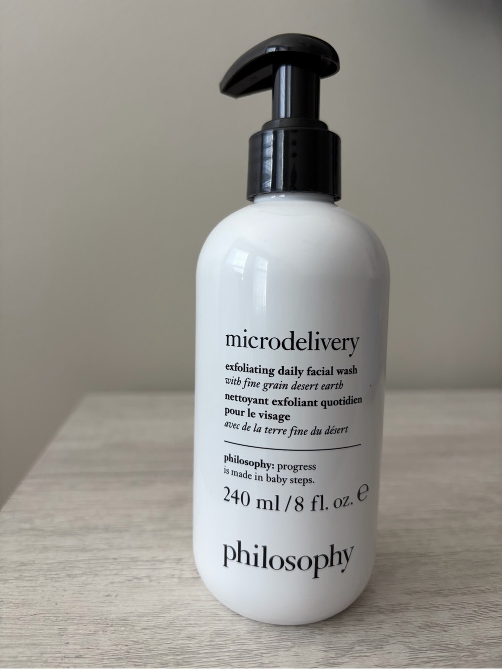 Philosophy Microdelivery Exfoliating Facial Wash - White & Black